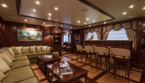 Superyacht PRIDE -  Skylounge